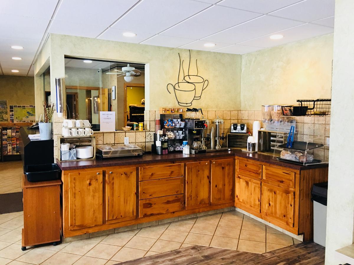 Boulder Creek Inn Donnelly ภายนอก รูปภาพ